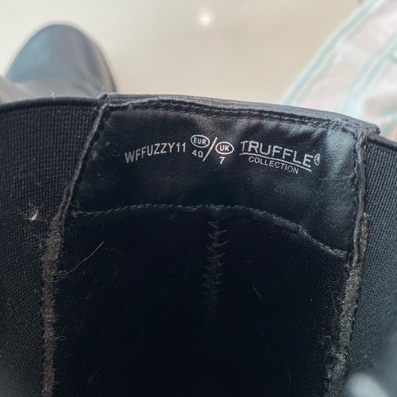 Euro made platform boots with block heel - Picture 3 of 3